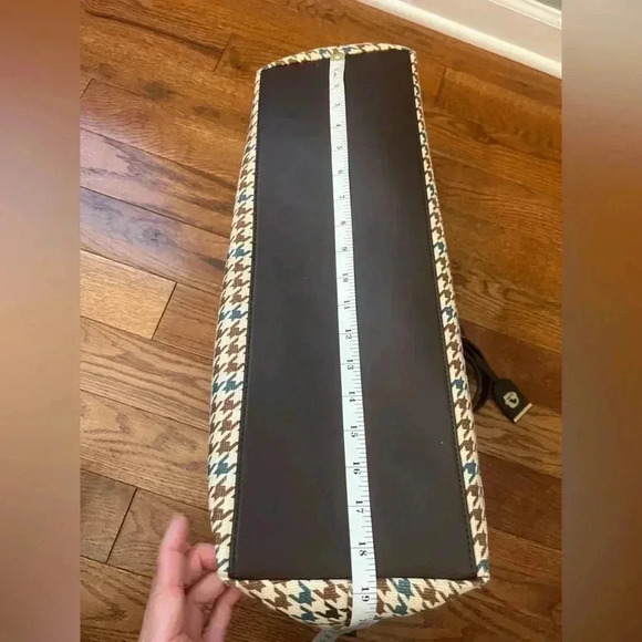 Spartina 449 Houndstooth Travel Bag - Picture 15 of 16